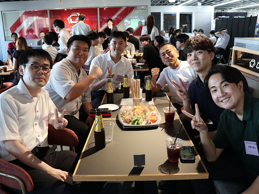 ニシム電子工業eスポーツ「ニシチャレ」の様子