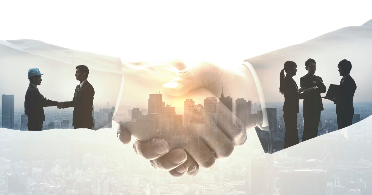 労使協定の基本を徹底解説!目的と種類、策定プロセス、違反時の罰則は?