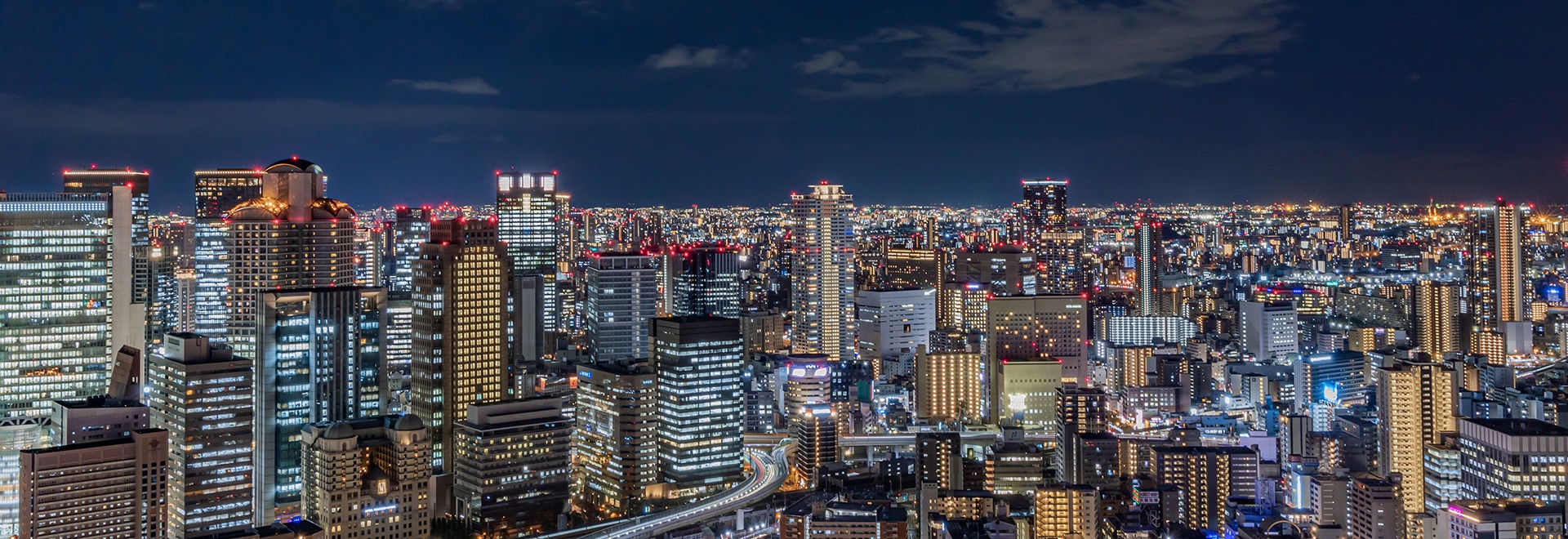 夜景　無停電電源装置