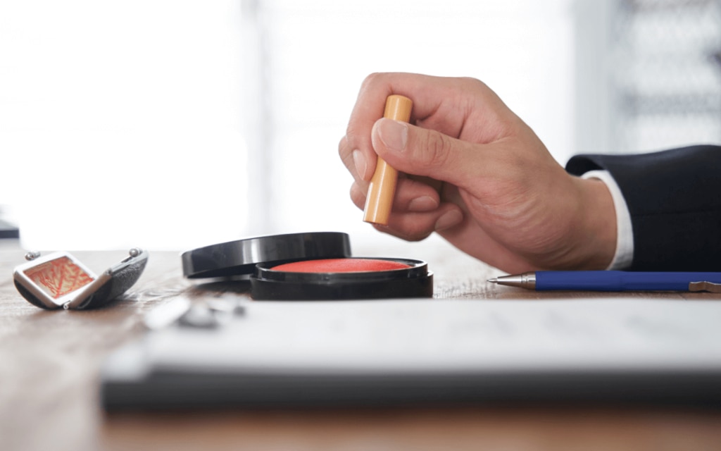 ドコモの法人携帯を契約する流れ