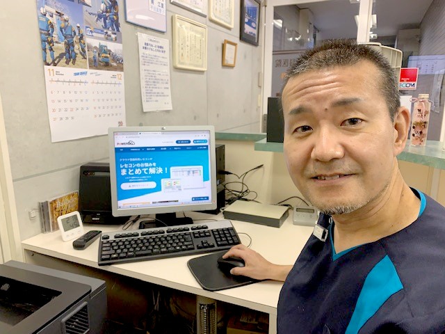 あづみハッピー歯科医院　院長　安積中先生