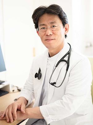 医療法人社団　高栄会　みさと中央クリニック　理事長　髙橋公一