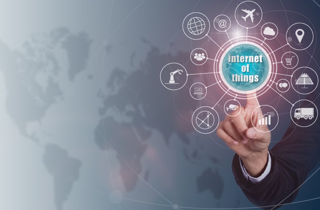 IoTとは？初心者でもわかる仕組み・活用事例・メリットと課題を徹底解説