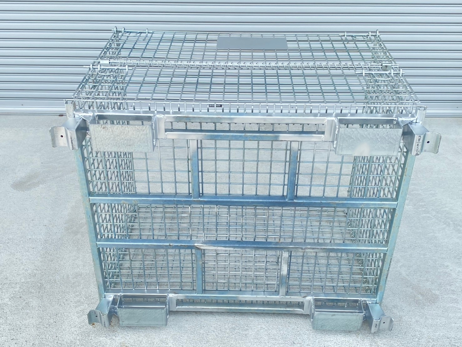 フォークガイドつきメッシュパレット