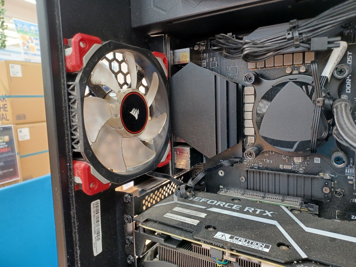 クリーニング前のCPU周辺