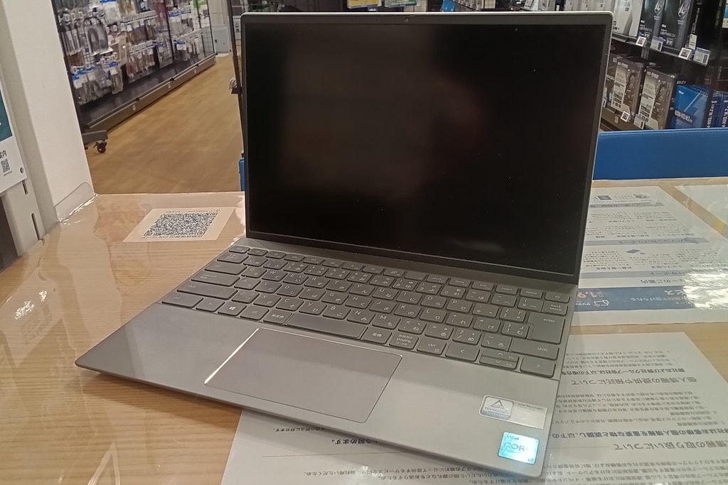パソコン修理事例 DELL製 Inspiron ノートPC 液晶画面割れ