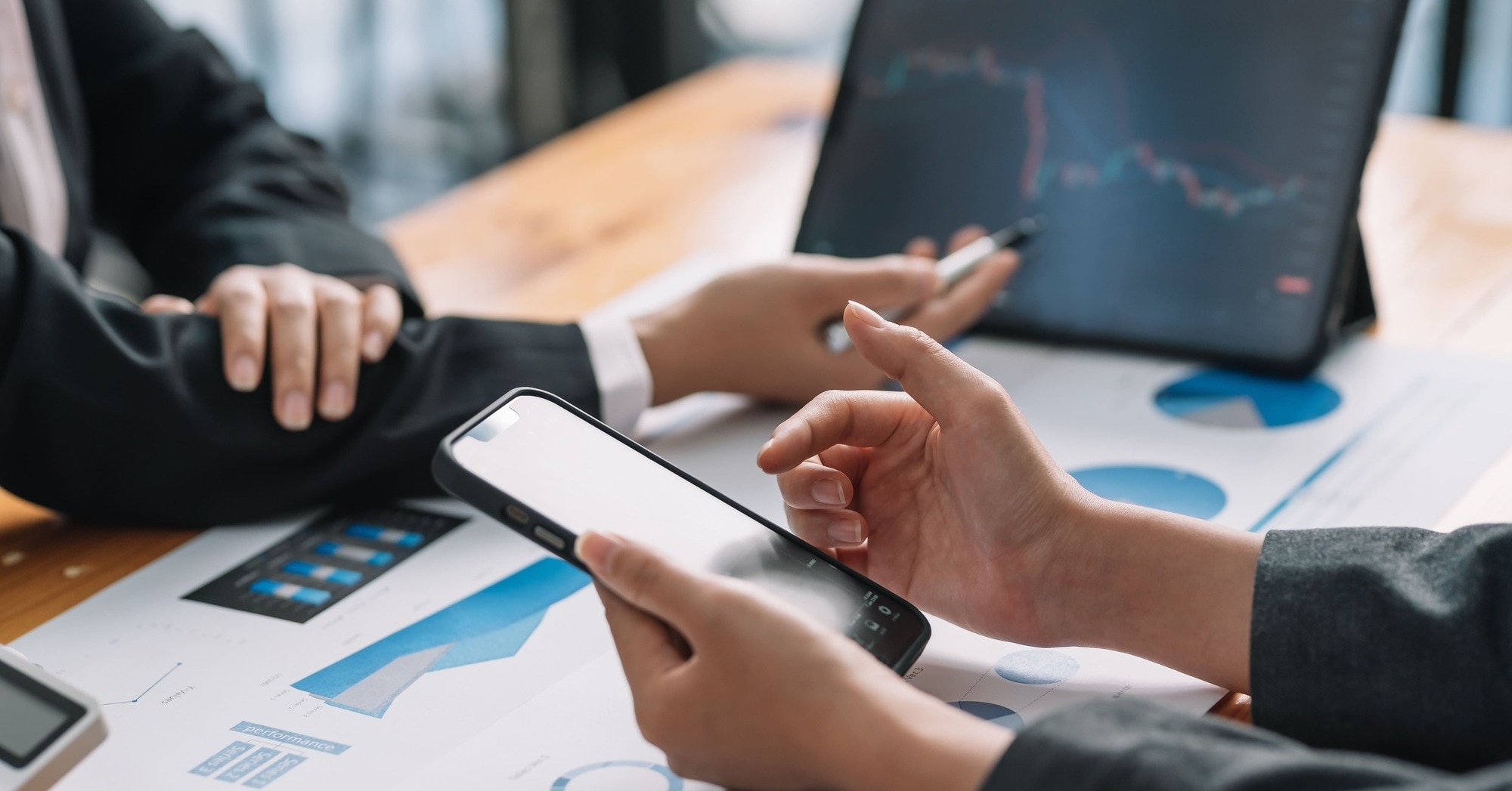 複数の保証サービスの契約を1社にまとめる2つの注意点