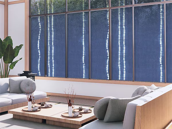 和柄の壁紙を使った例