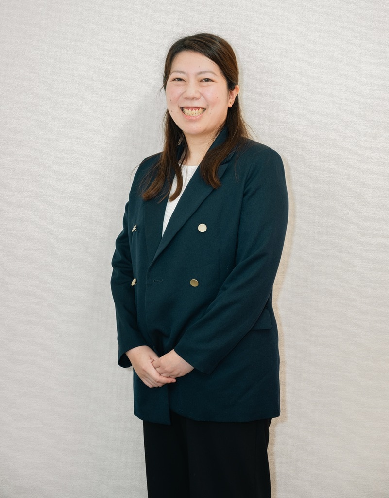 プロフィール写真｜斎藤税理士事務所 志磨奏映 様