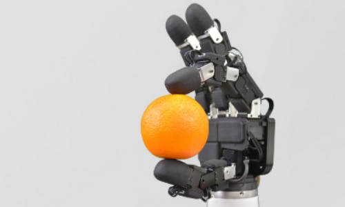 オレンジを持つuSkin