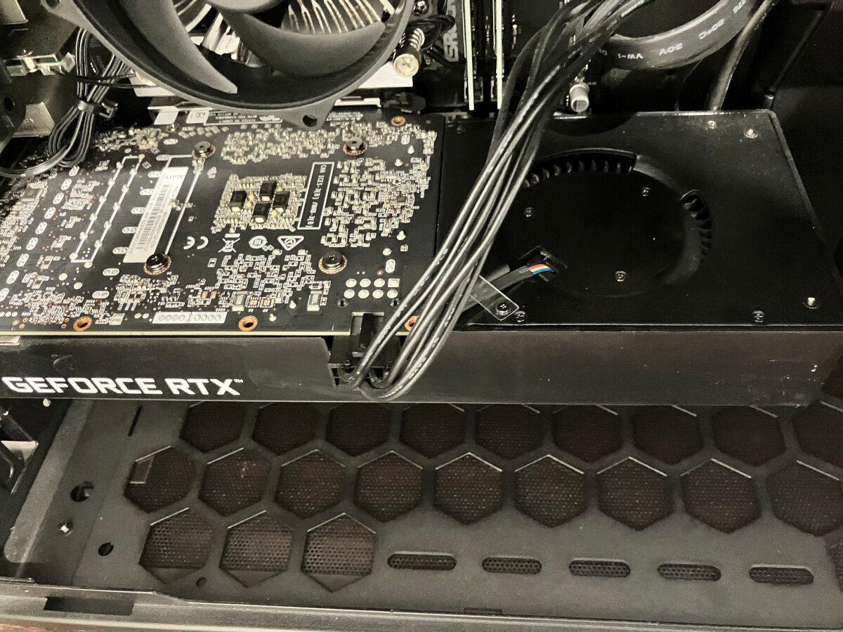 クリーニング後のグラフィックボード周辺