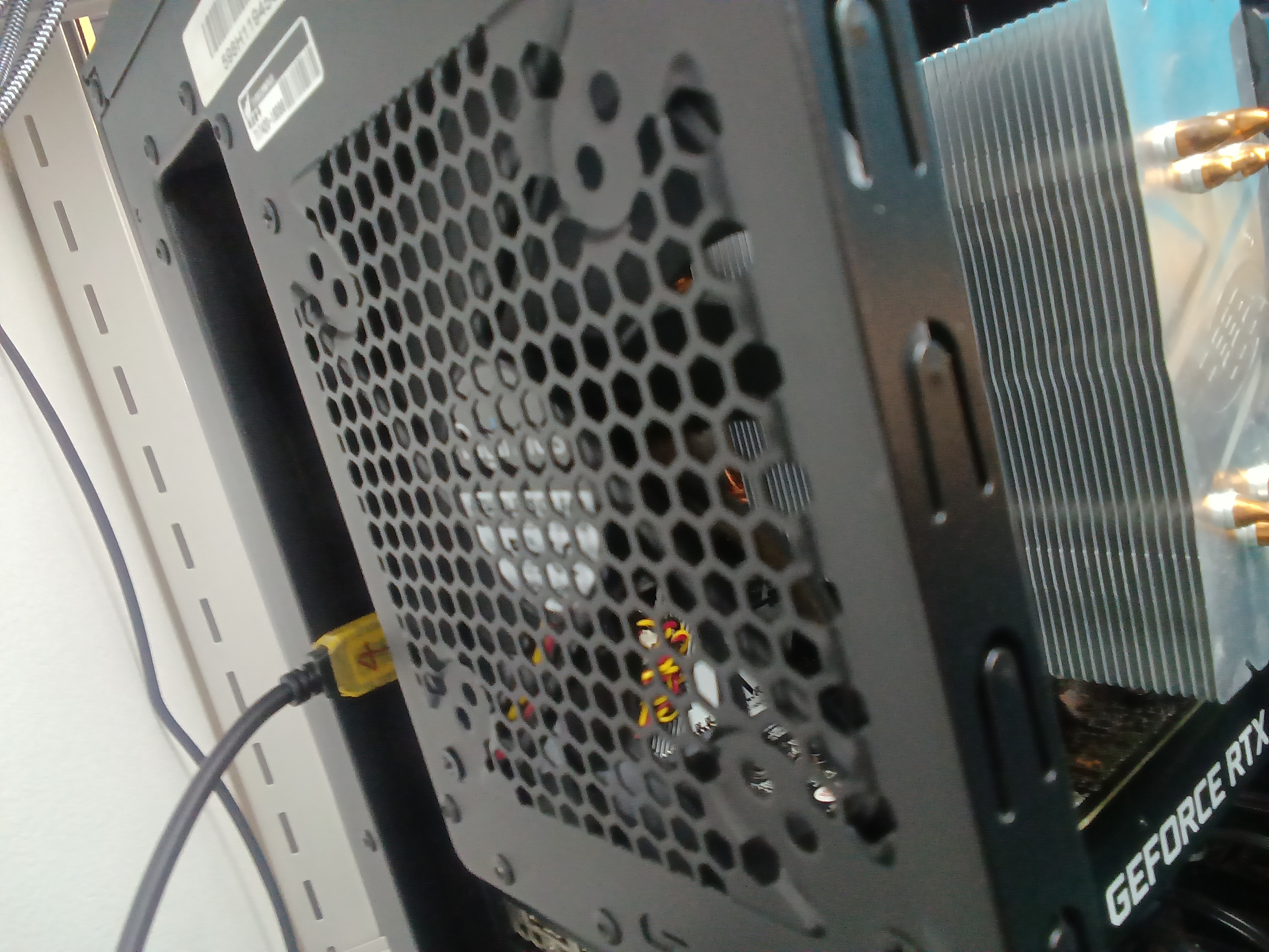 クリーニング後、排気ケースファン