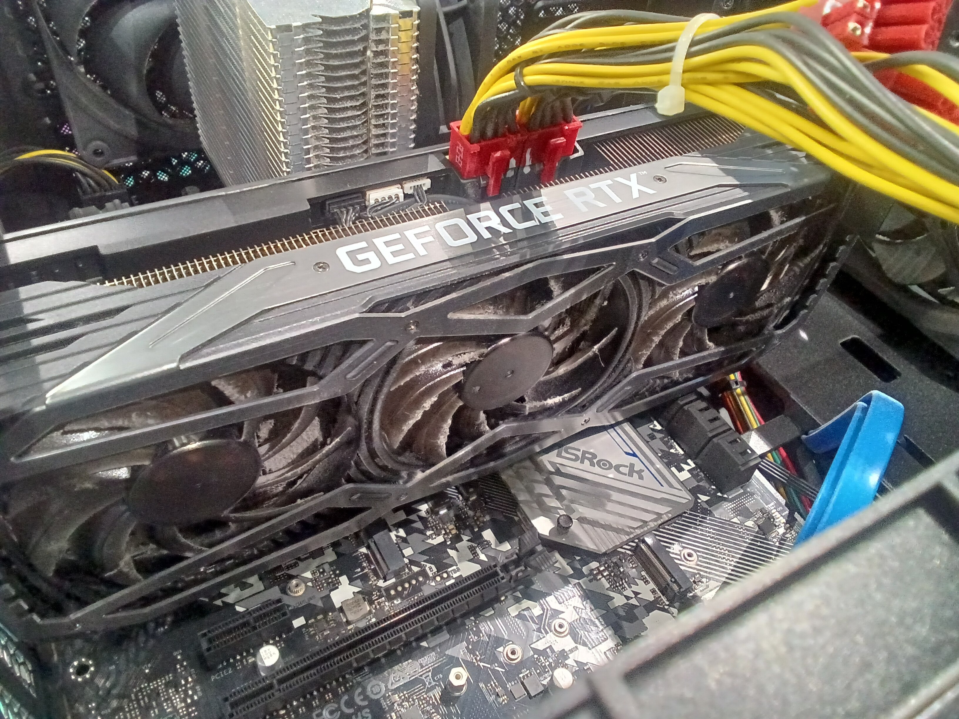 グラフィックボード クリーニング前