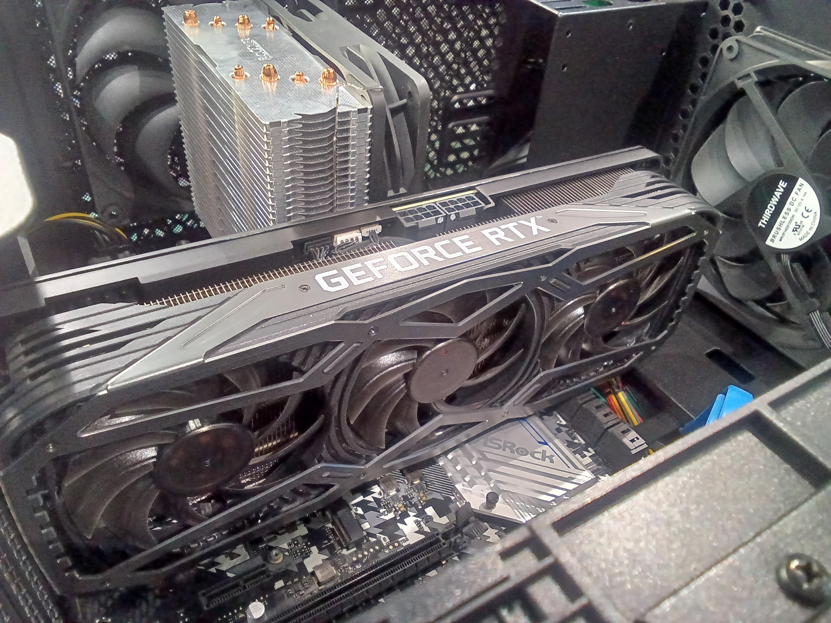 グラフィックボード クリーニング後