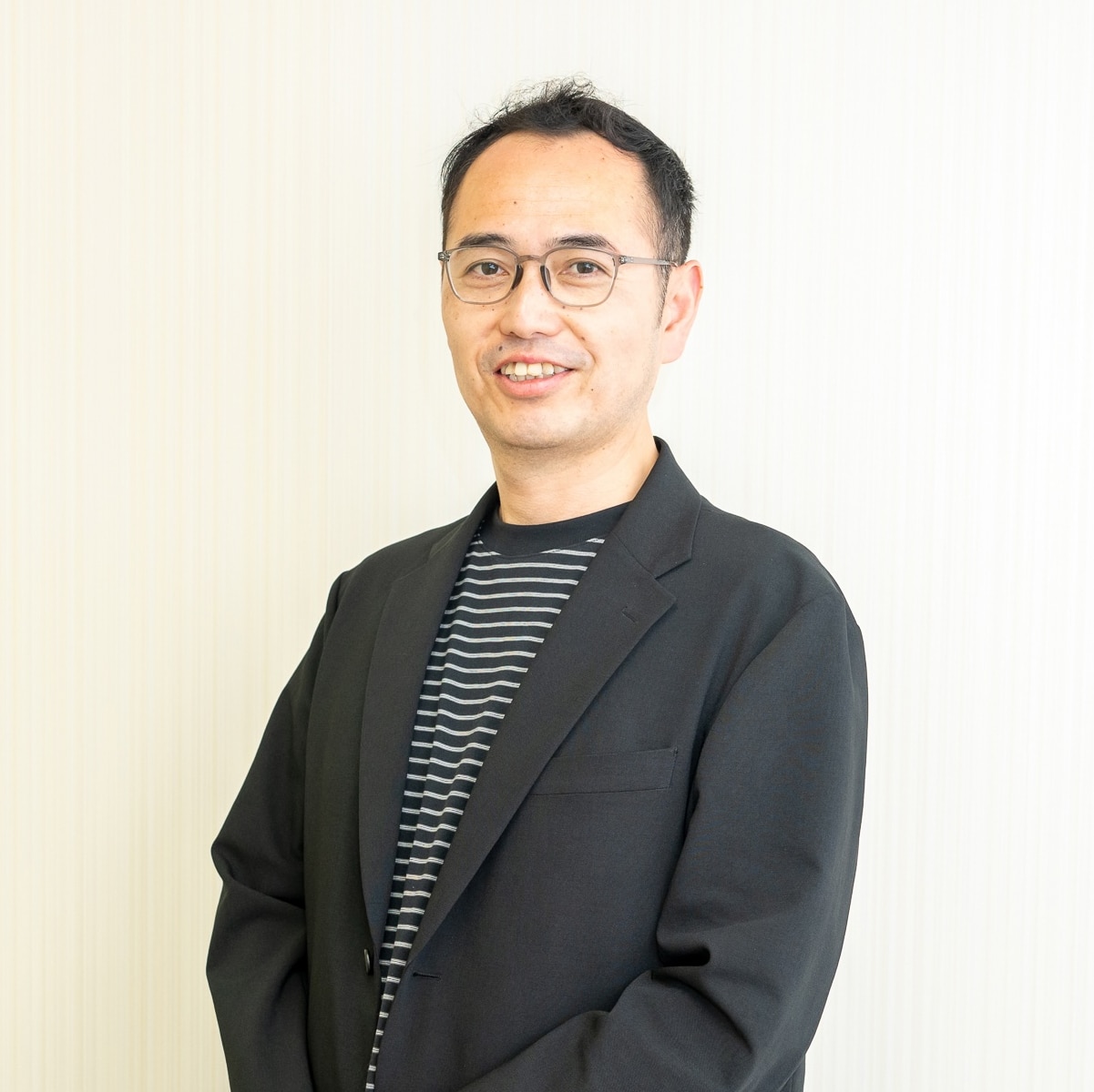 プロフィール写真｜会計事務所 ICHI PLUS 岡田隆史 様