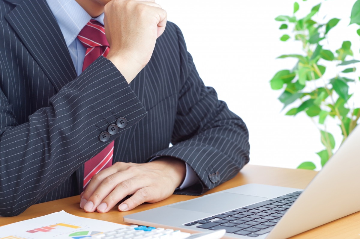 登録免許税はいつ払う?支払いの流れ