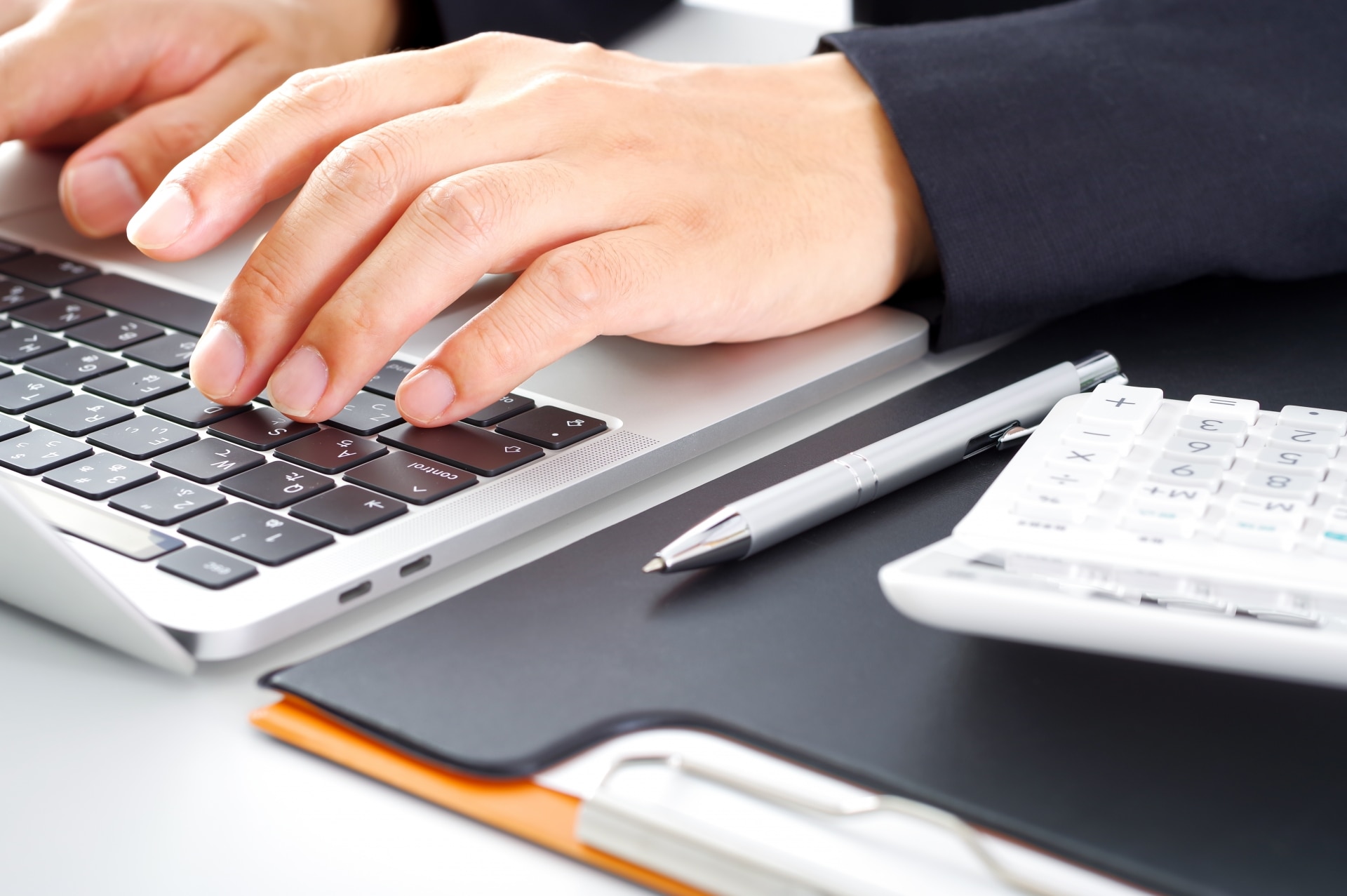 スプレッドシートを活用して売上管理を効果的に行おう