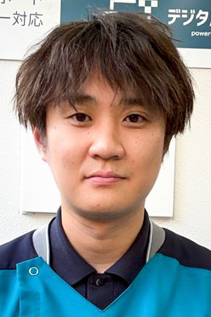 京都のパソコンスマホ修理店 デジタルドック京都店スタッフ ニッタ