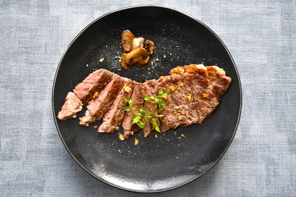 サーロインステーキ　皿盛り