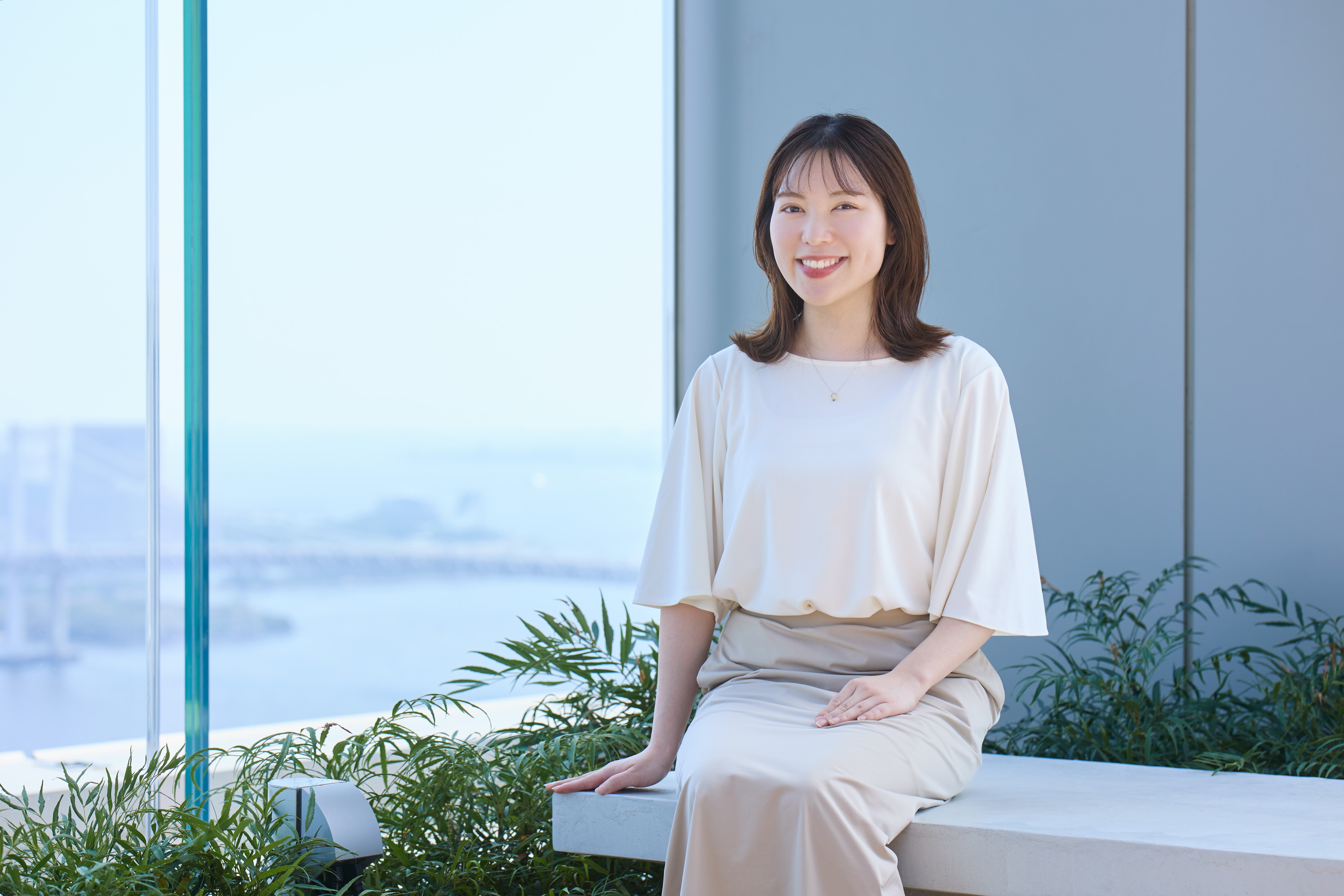 本社部門の経営管理部で、請求などの業務に携わる、社員のAさん