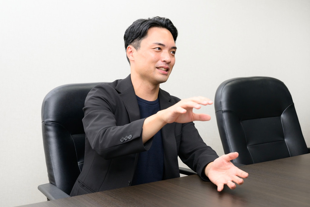 税理士法人村上事務所 原拓也様。 業務効率化により、お客様への付加価値の高い提案が可能に。