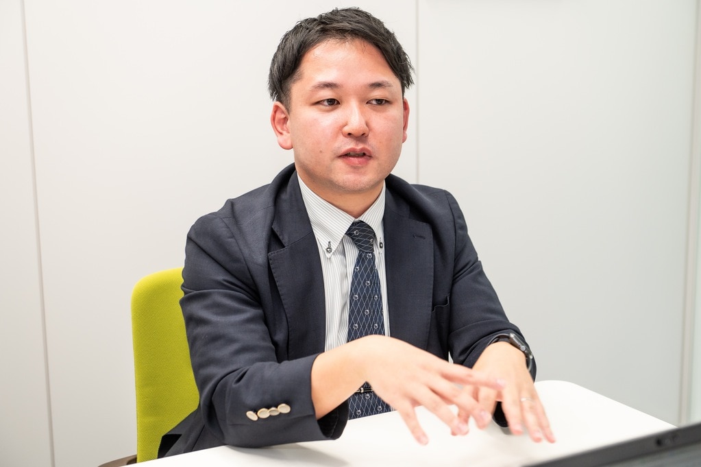 辻・本郷税理士法人 仙台事務所 シニアコンサルタント 佐藤大樹様。 リアルタイム記帳の実現で時間単価を2倍に向上。