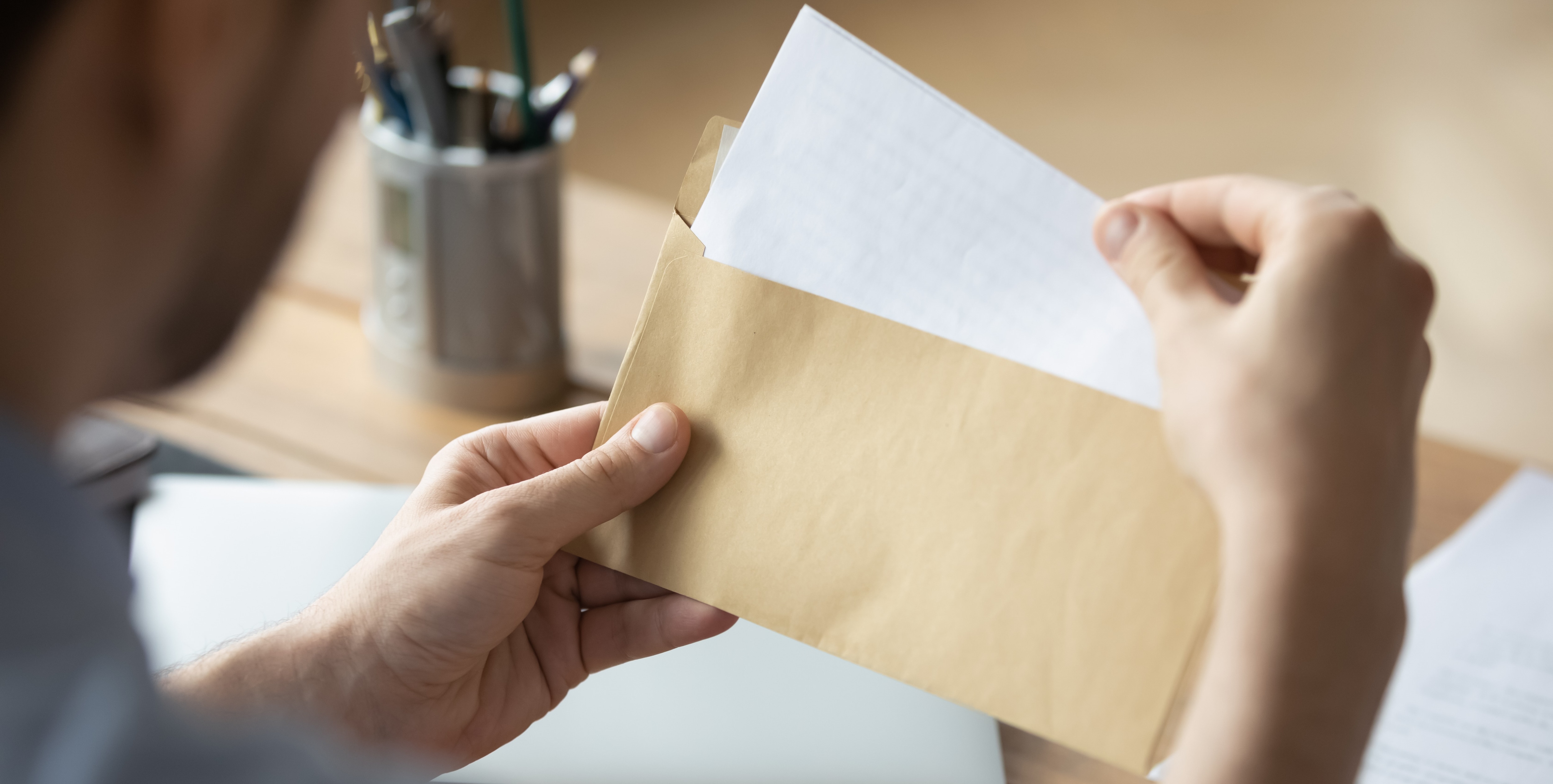 ダイレクトメールの用途と役割