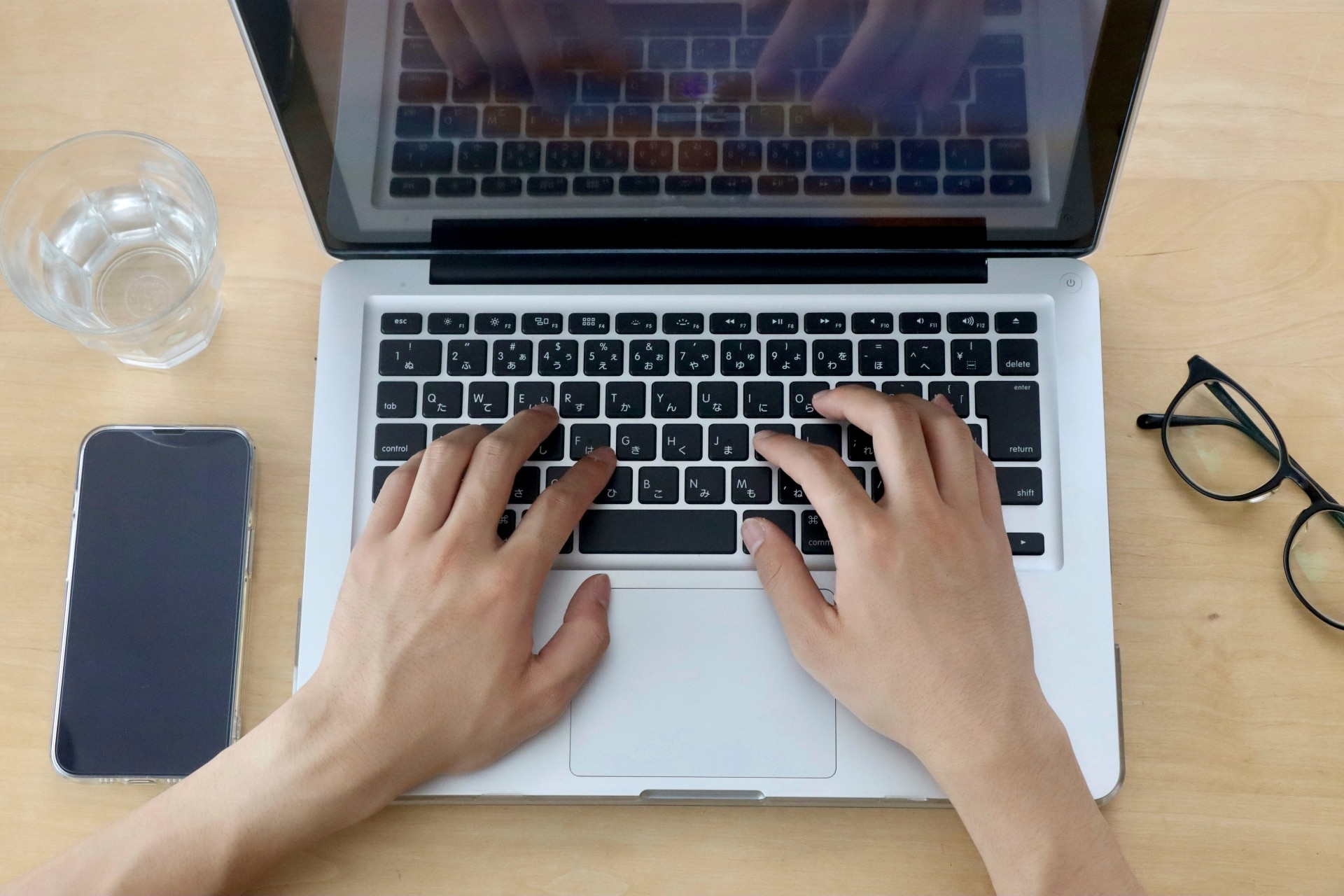 Gmailの自動応答の活用で期待できる2つの効果