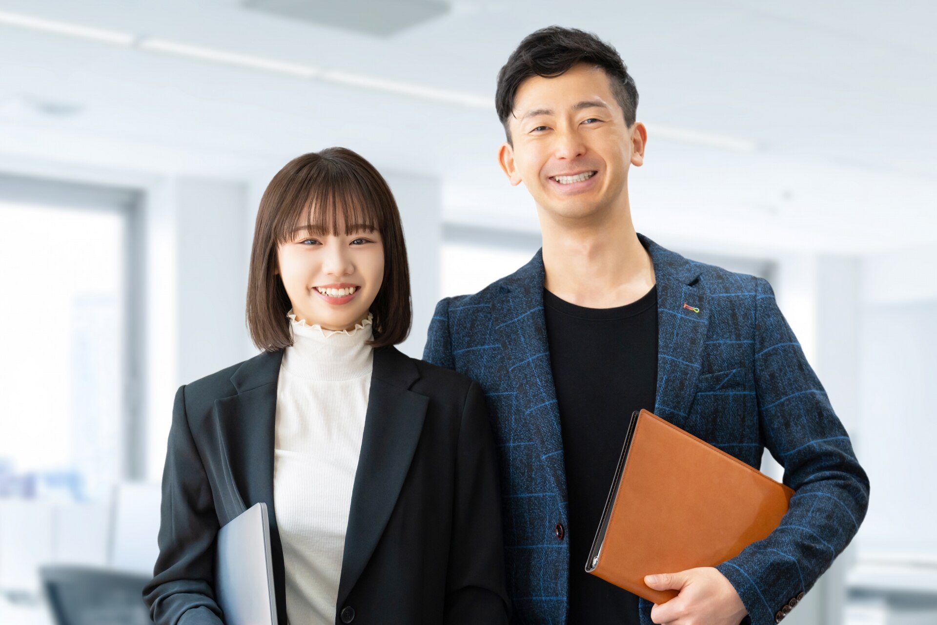 メールを自動作成して業務負担やコストを削減しよう！