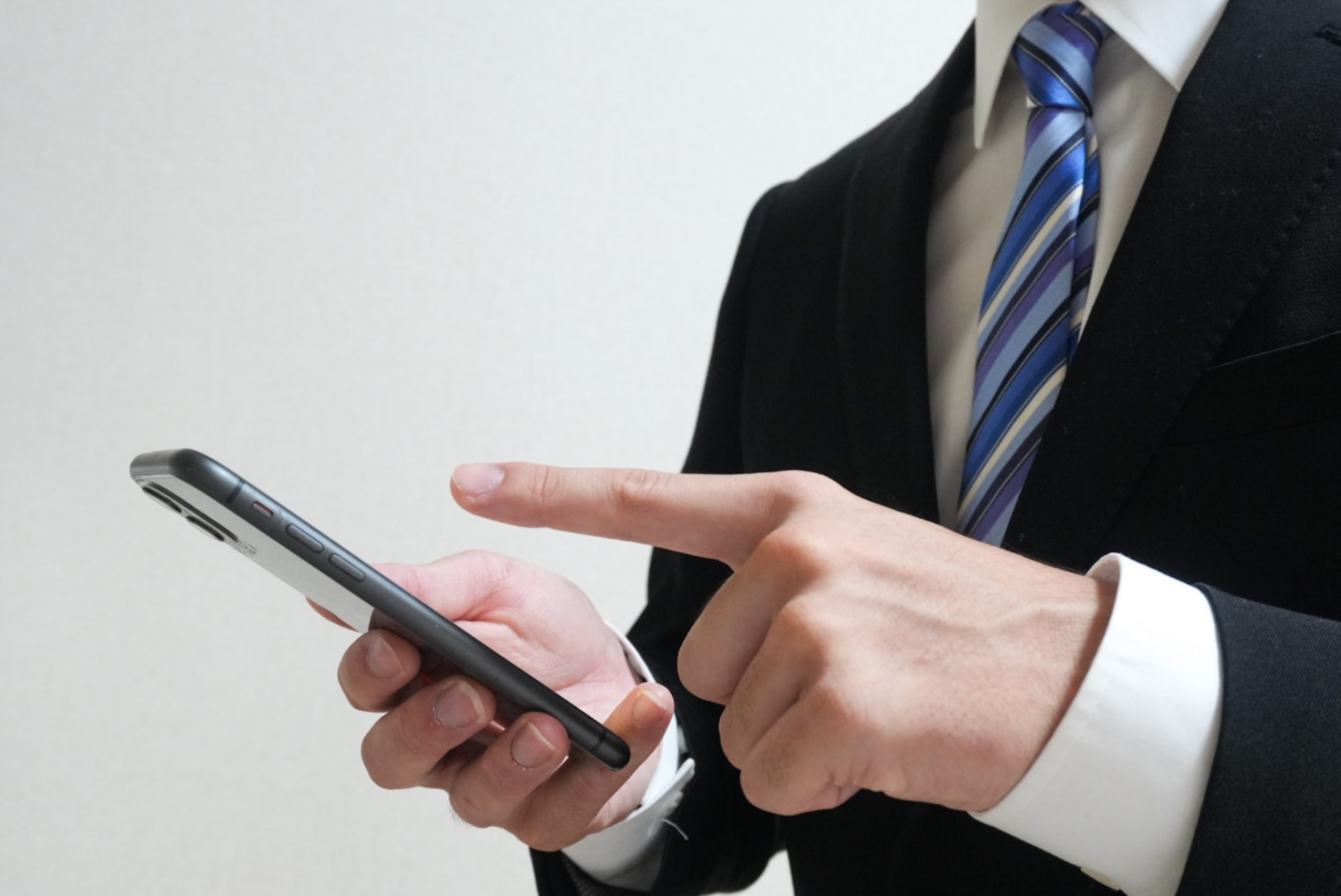 GmailとSlackを連携させてメール業務を効率化しよう