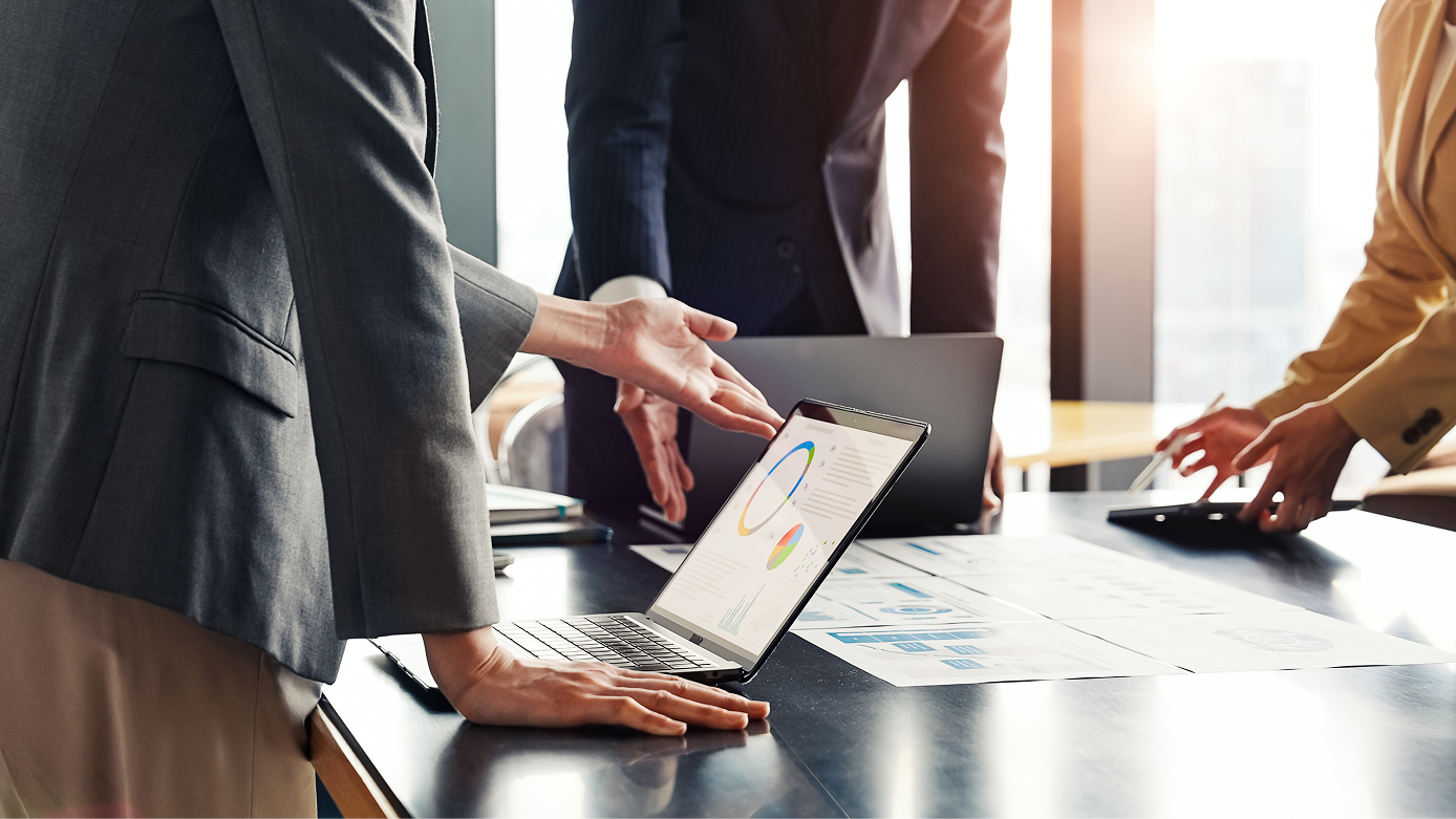 豊富な支援事例と 多角的な知見