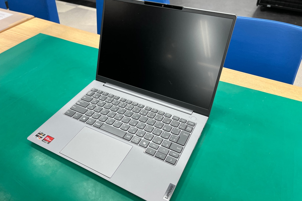 アップグレード事例 Lenovo製ノートパソコン メモリとSSDの増設