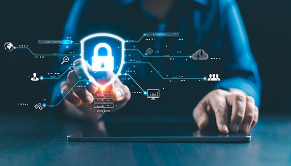 サイバーセキュリティ