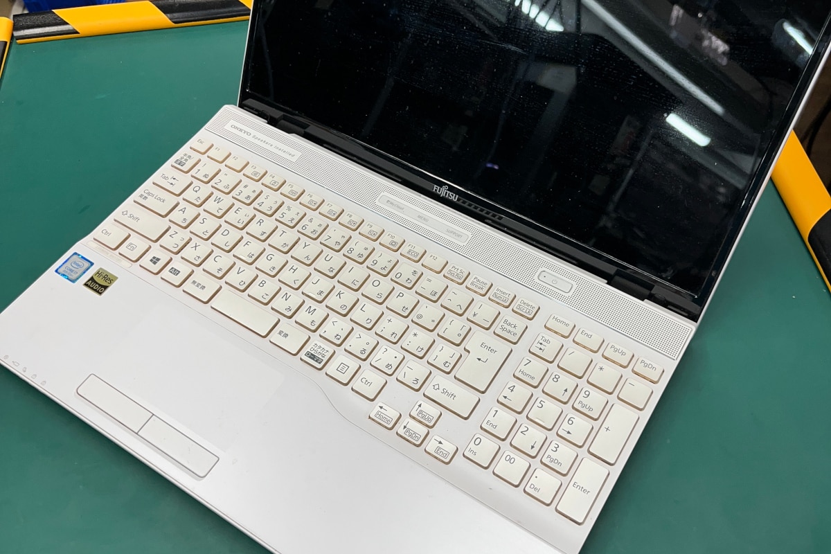 サポート事例 富士通製ノートパソコン Windows 11へのアップグレード