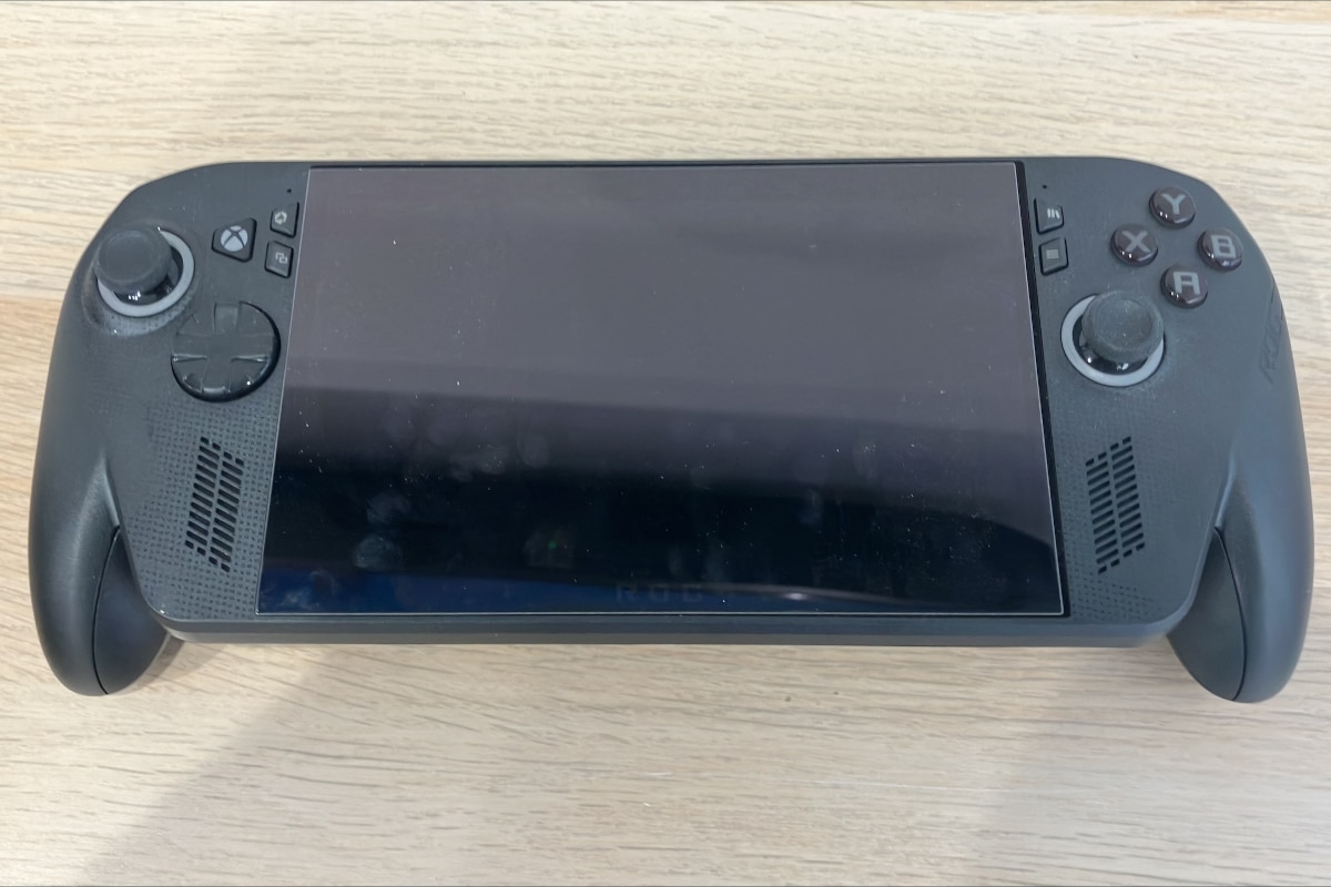 パソコンサポート事例 ASUS製ポータブルゲーミングPC 大容量SSDへ交換