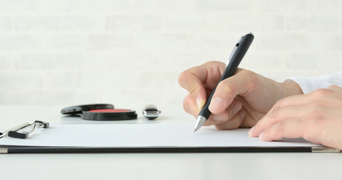 電子契約における代理署名の有効性は？メリットとリスクを回避する方法