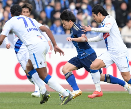 冠試合（マッチデー）実施権