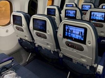 飛行機内画像 ANA×プリファードホテルズ