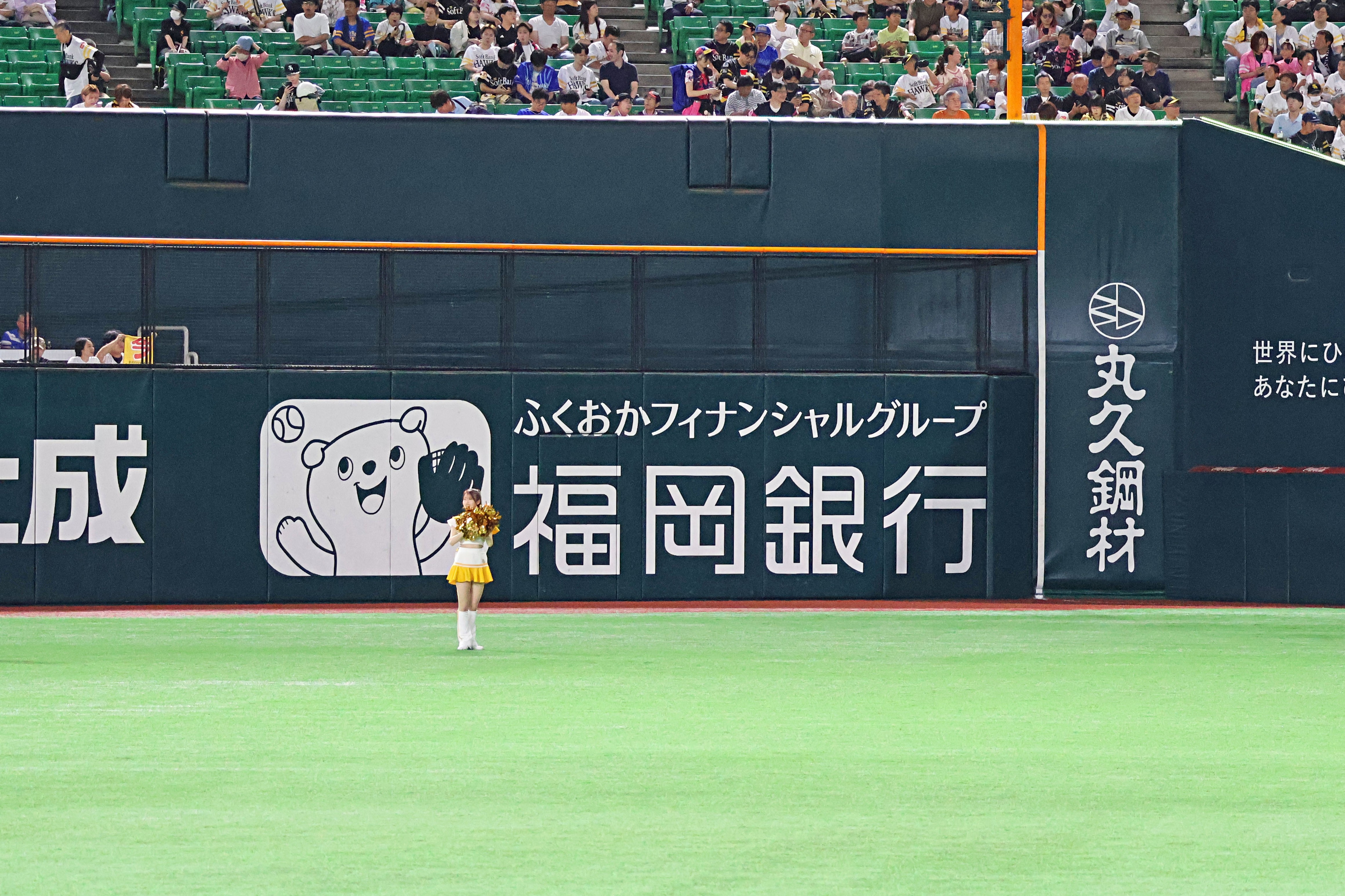 グラウンド看板広告