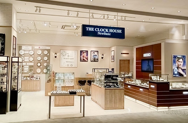 ザ・クロックハウス ニューベーシック 高岡店