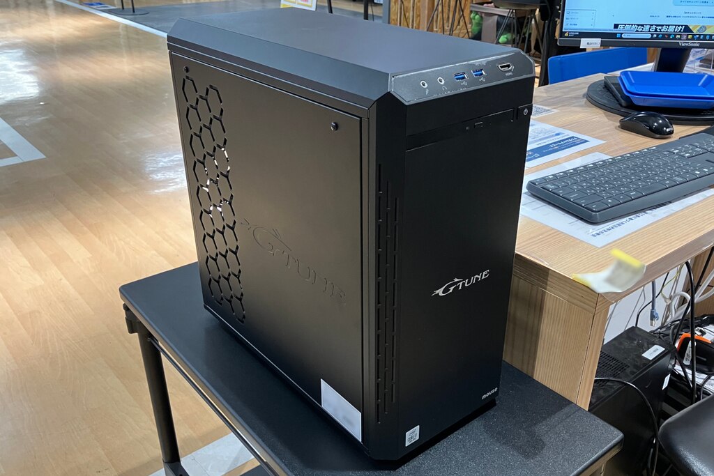 パソコン修理事例 ゲーミングPC G TUNE 画面が映らず、再起動を