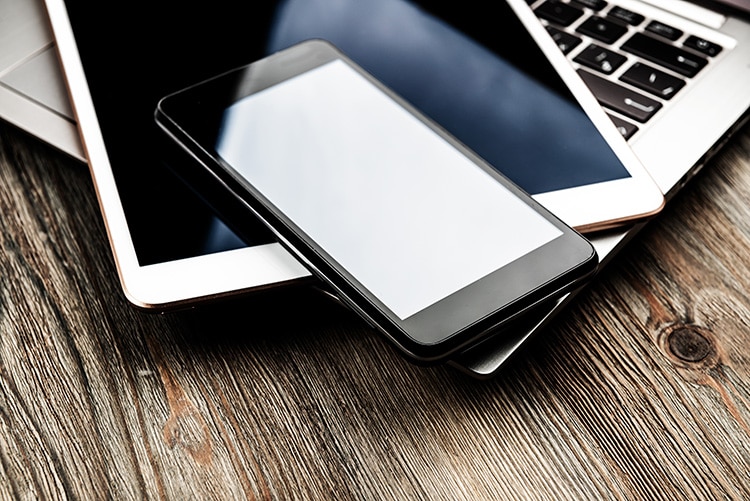 PC・タブレット・スマホ