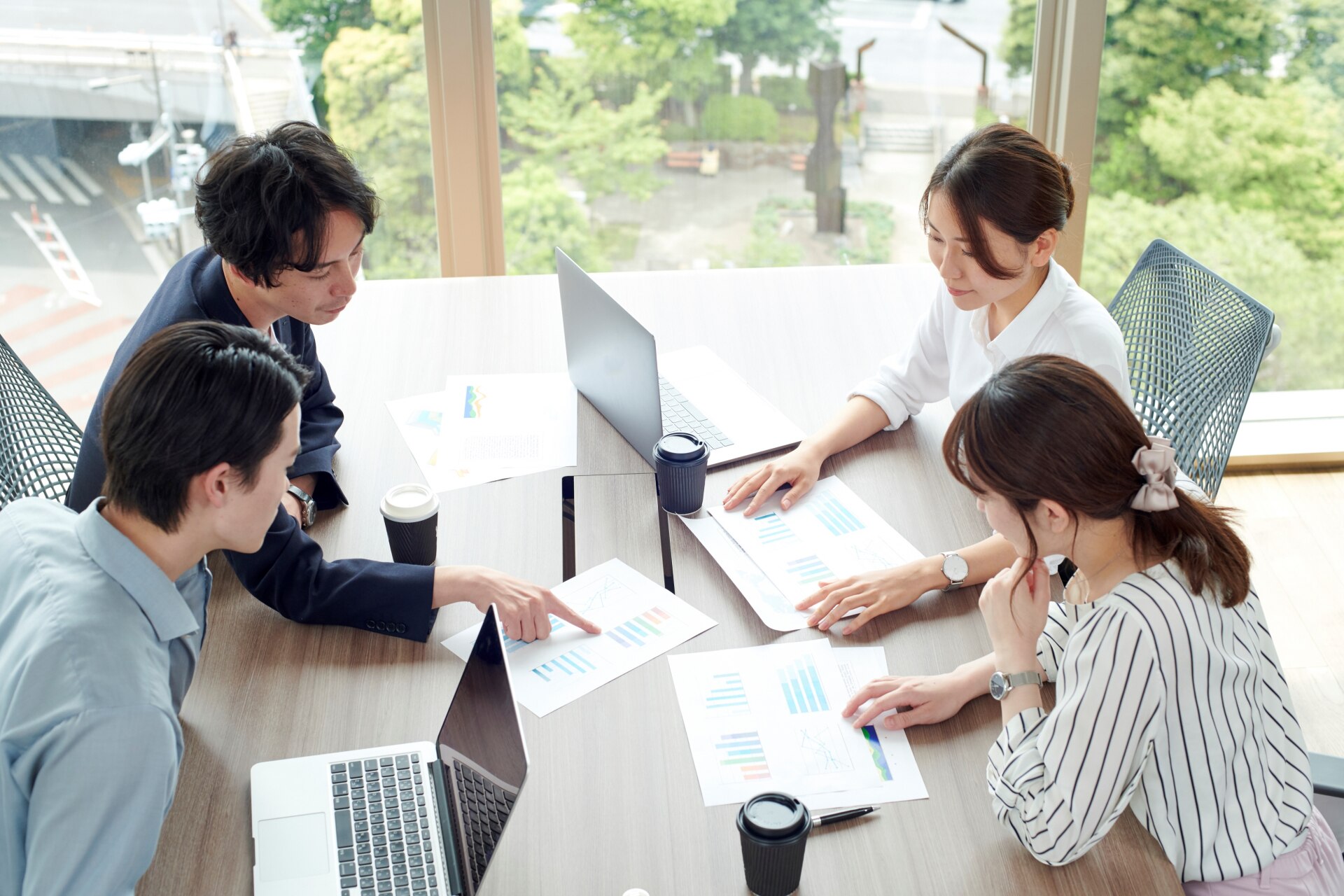 kintoneの導入で自社に適したアプリを作成して業務を効率化しよう