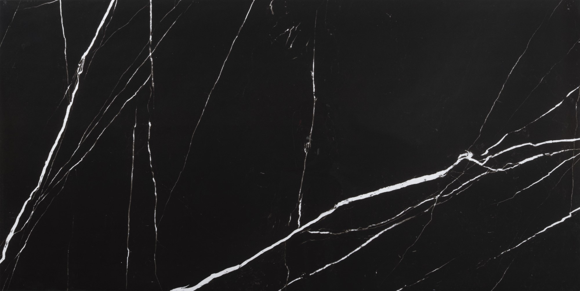 ピエトラルミナ