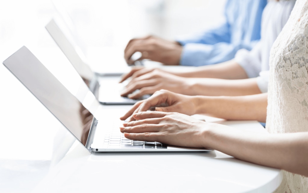 社用PC紛失後の適切な対応でリスクを最小限に