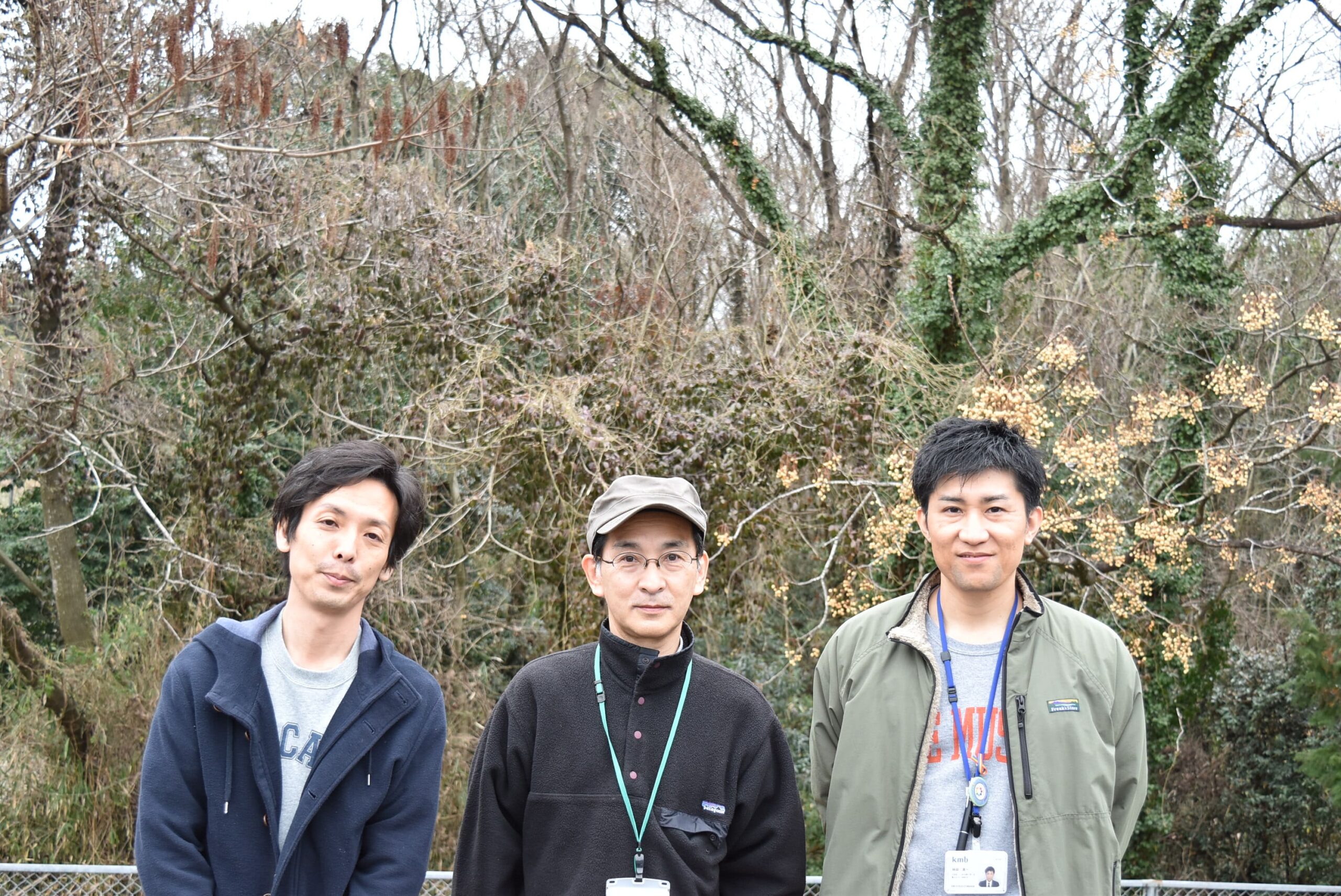 明治ホールディングス株式会社サステナビリティ推進部の村尾雅宏さま、KMバイオロジクス株式会社生産本部の荒木良信さま、同林田英一さま