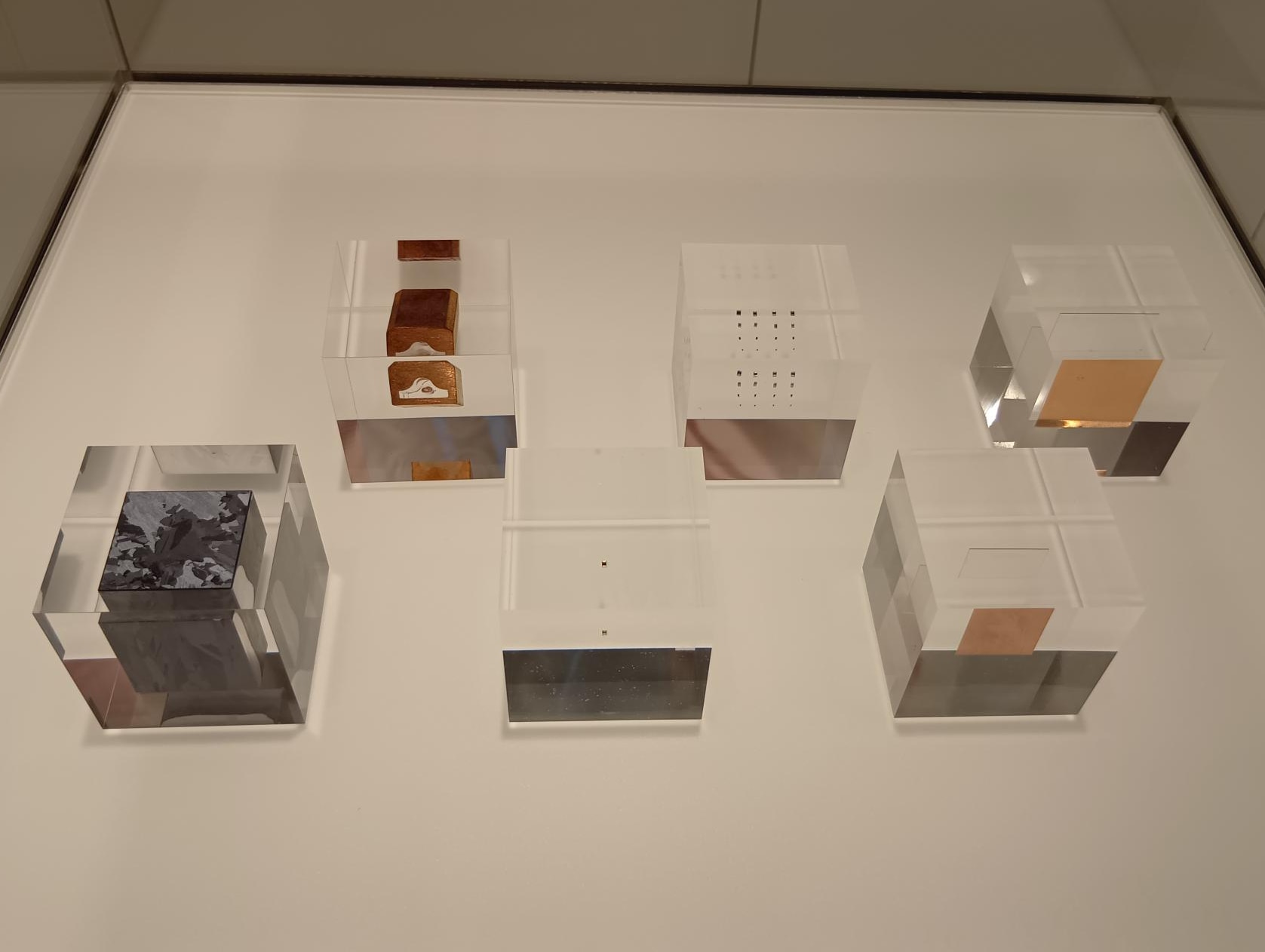 三菱マテリアルの資料