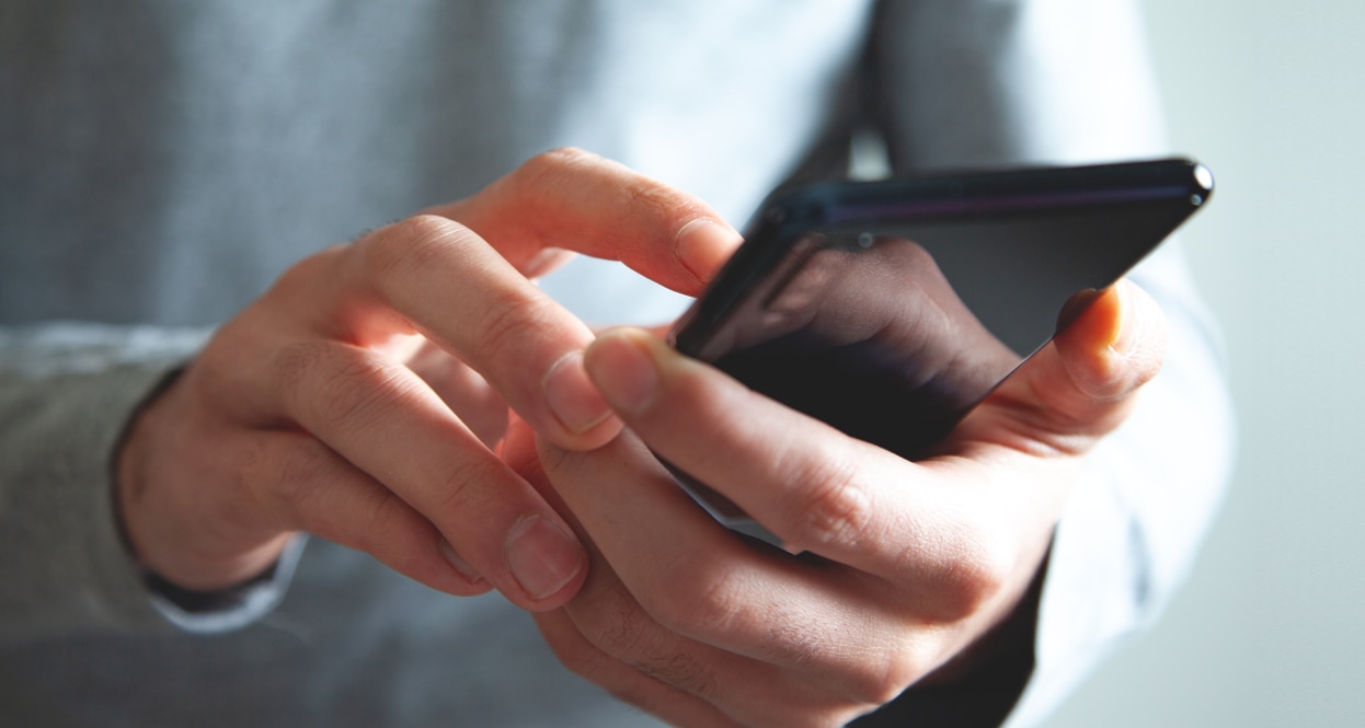 作業後すぐにスマホで作業内容を記録