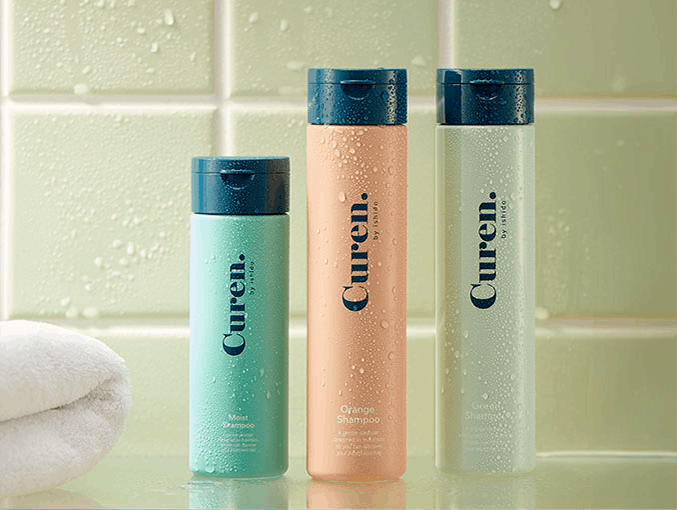 ストレートタイプのスクイズ容器