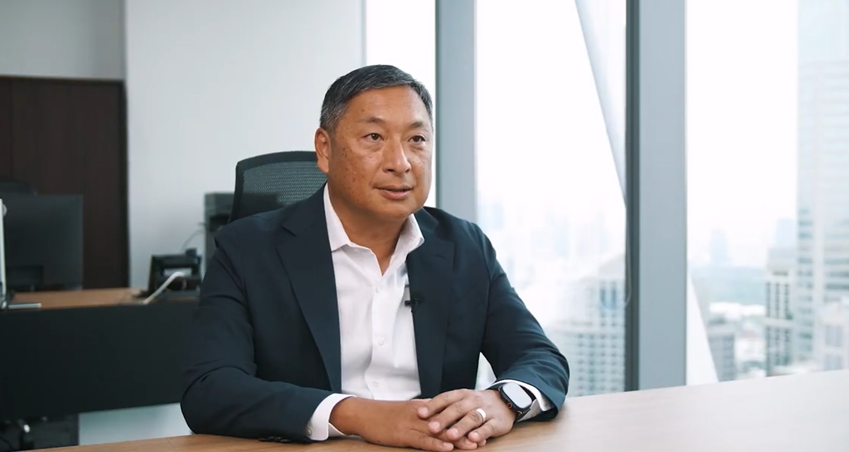 近藤 裕康氏